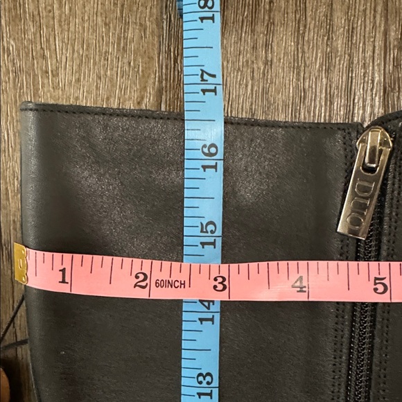 DuoBoots Marvel Knee High Boots Black Leather NWOT - Picture 14 of 14